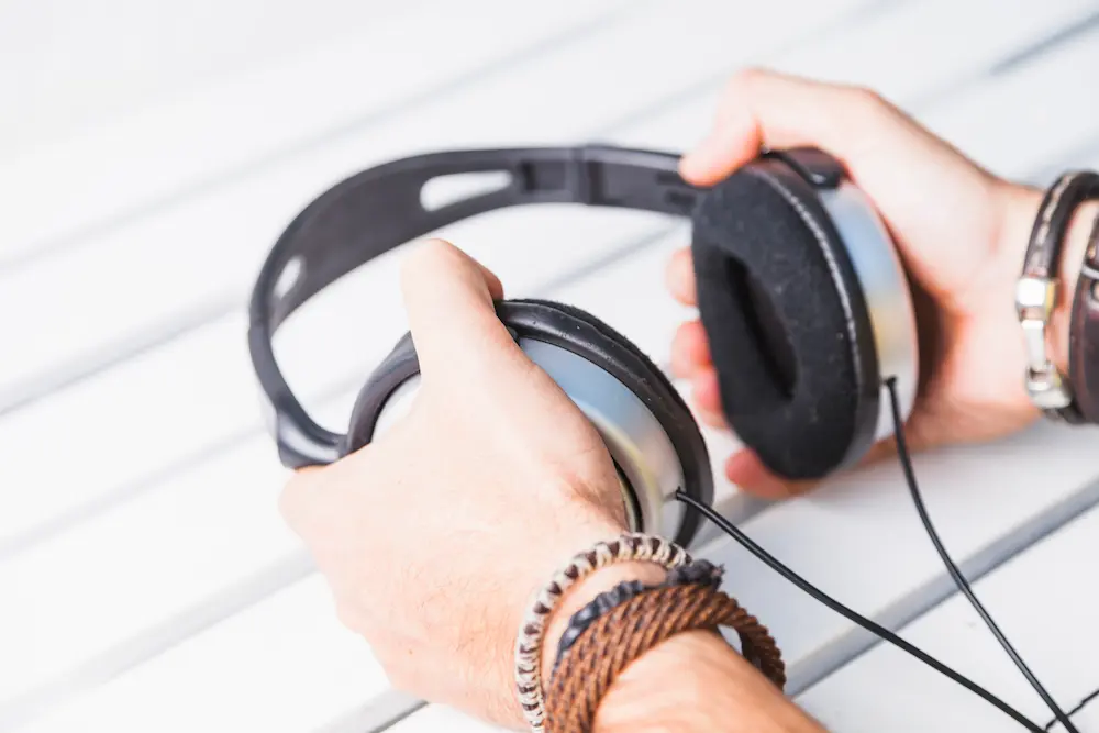 Casque audio professionnel jetable sous emballage hygiénique individuel pour hôpital et clinique